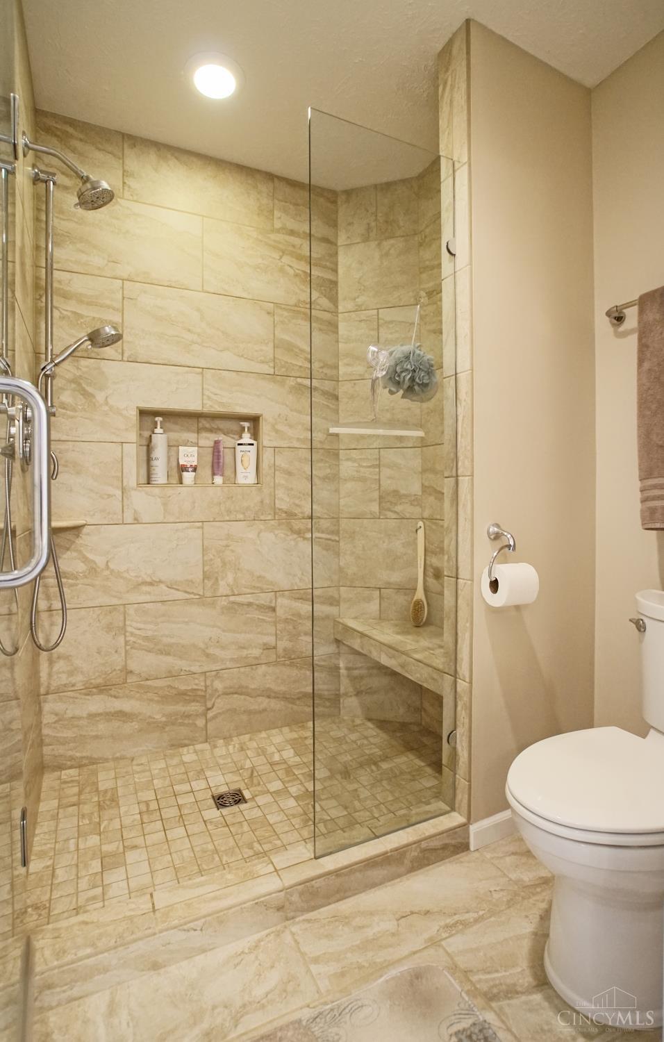 8438 Waterleaf Lane