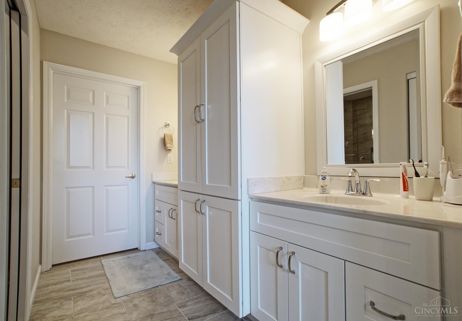 8438 Waterleaf Lane