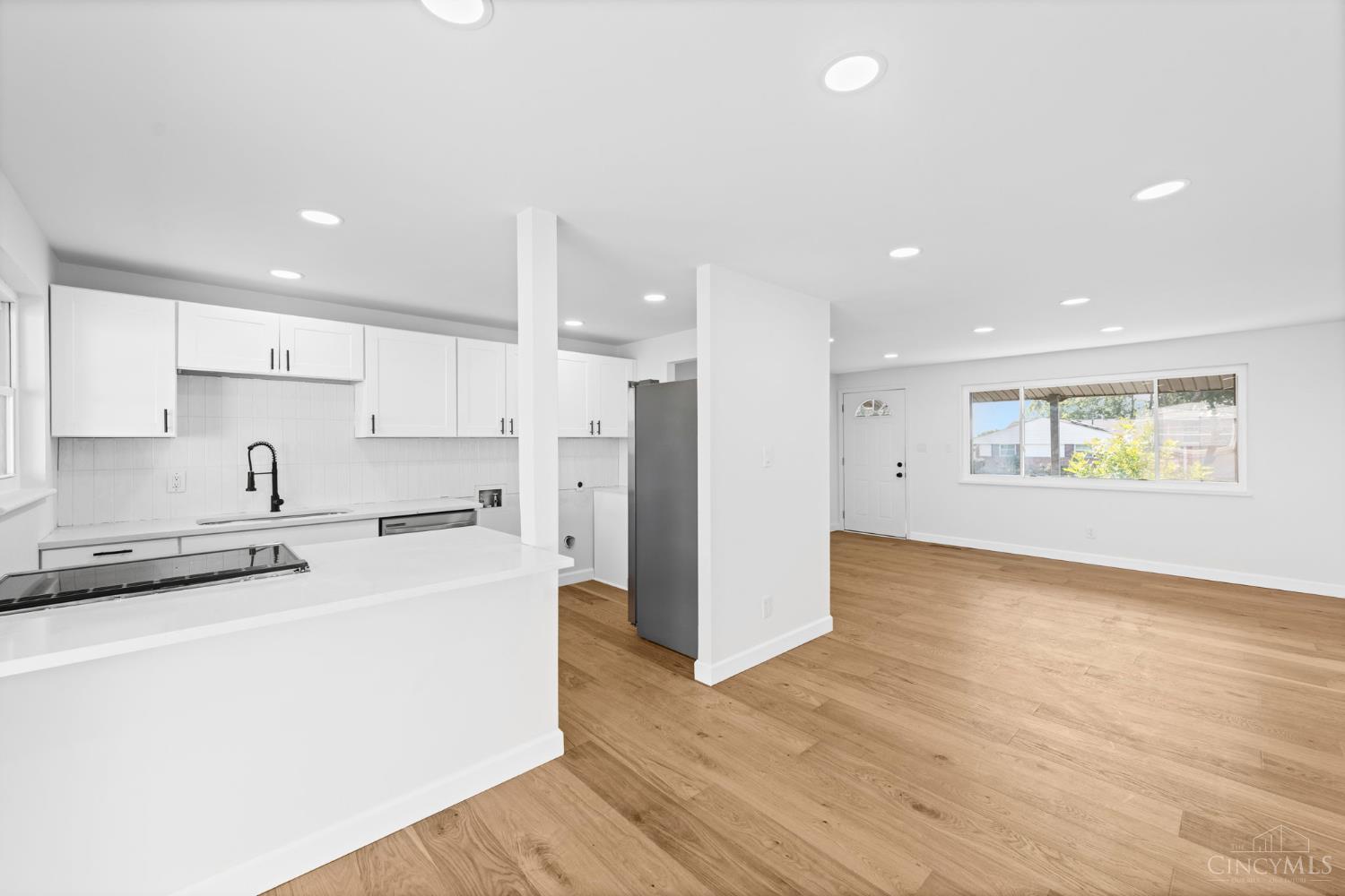 1030 Castro Lane