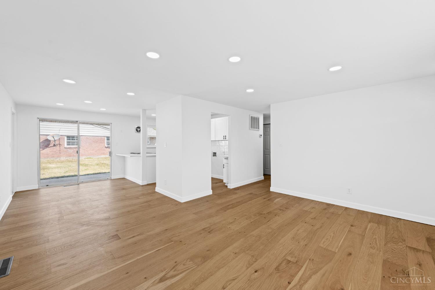 1030 Castro Lane