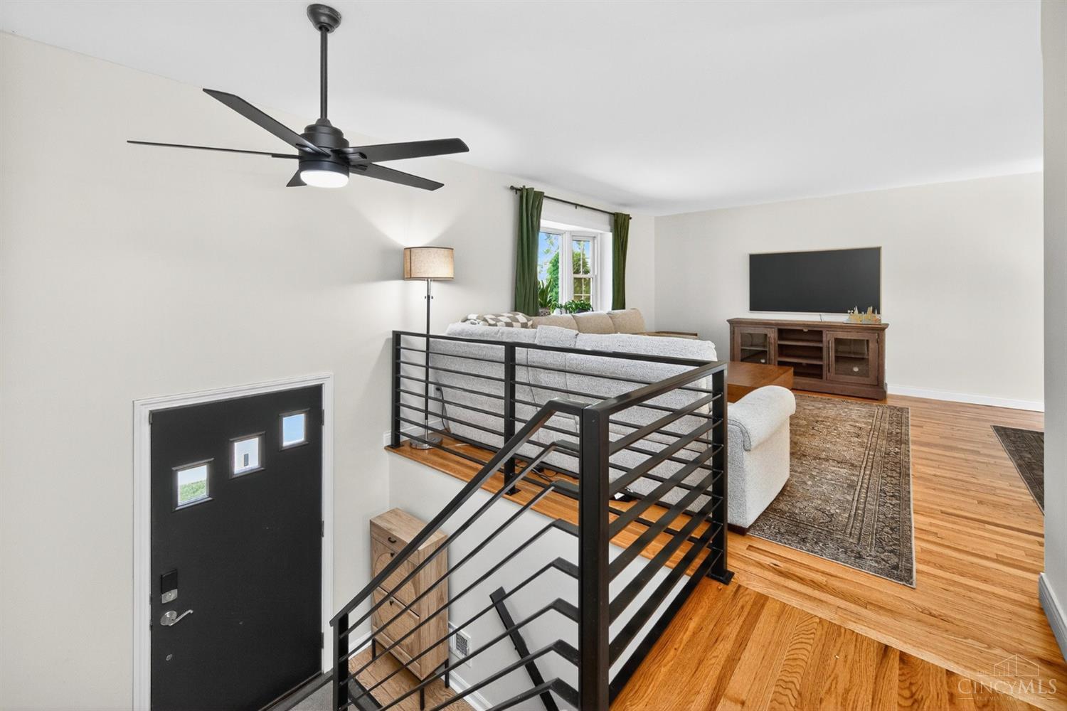 8430 Meadowlark Court