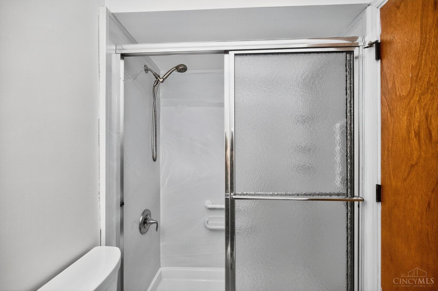 8430 Meadowlark Court