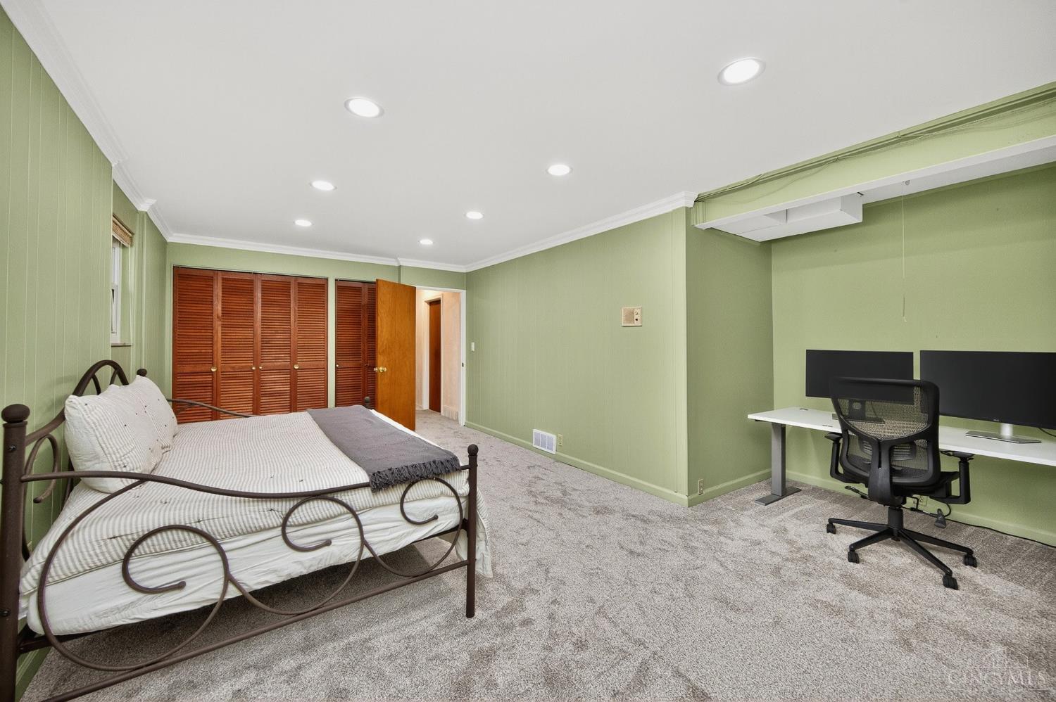 8430 Meadowlark Court