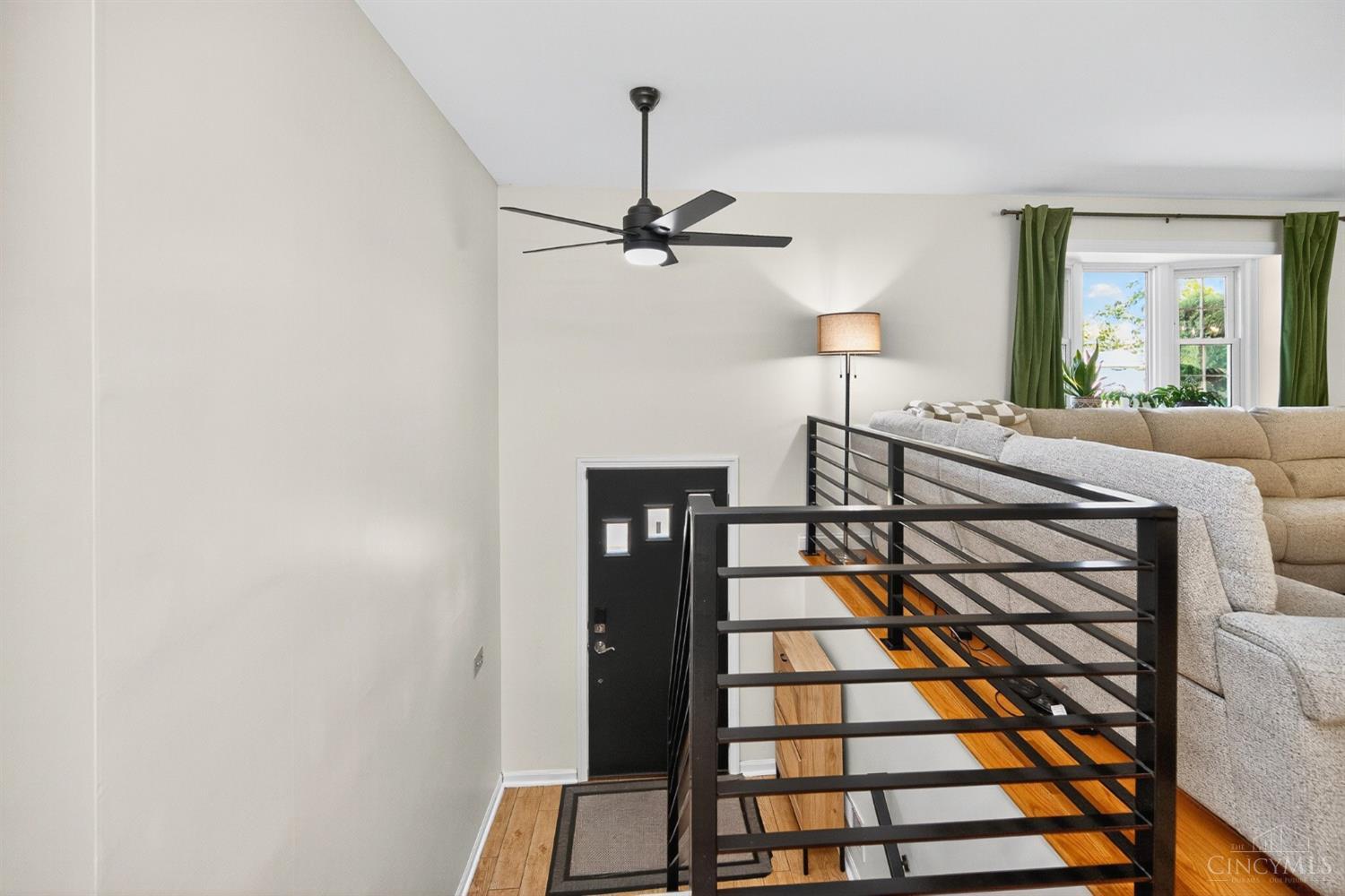 8430 Meadowlark Court