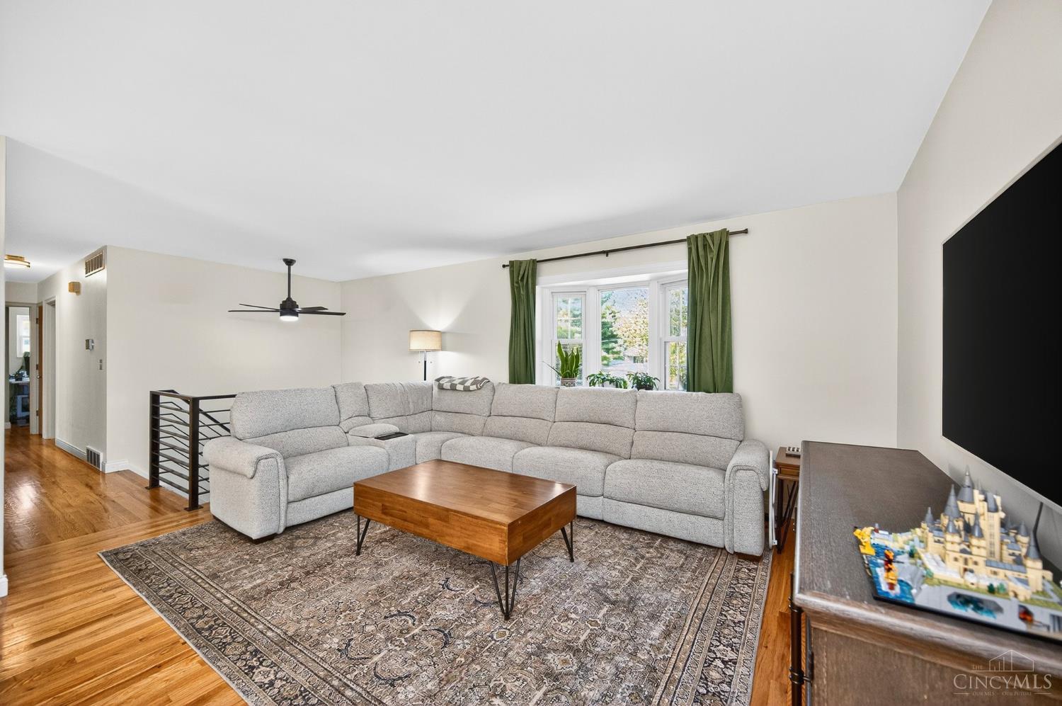 8430 Meadowlark Court