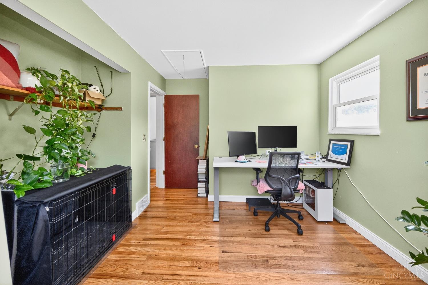 8430 Meadowlark Court