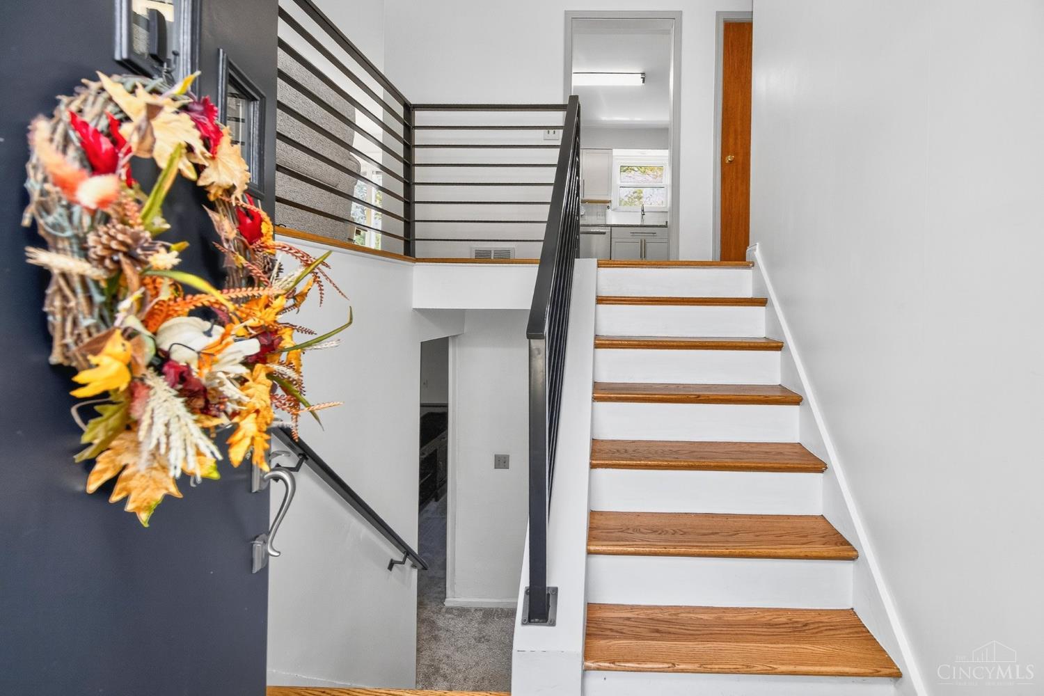 8430 Meadowlark Court