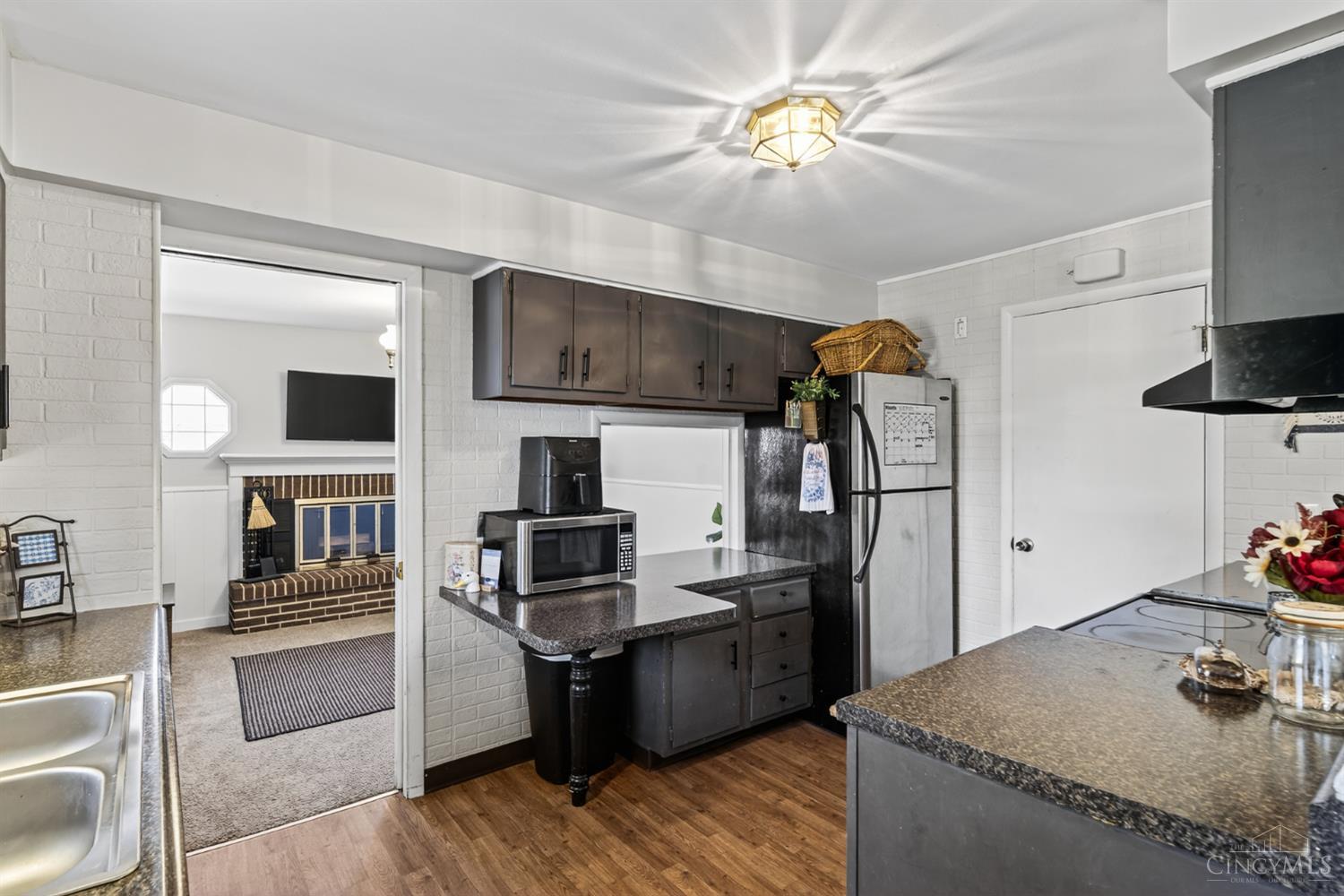 1101 Cleveland Avenue