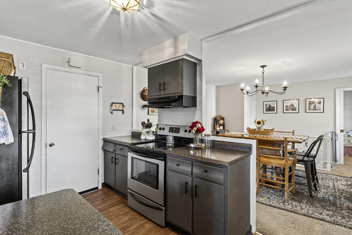 1101 Cleveland Avenue