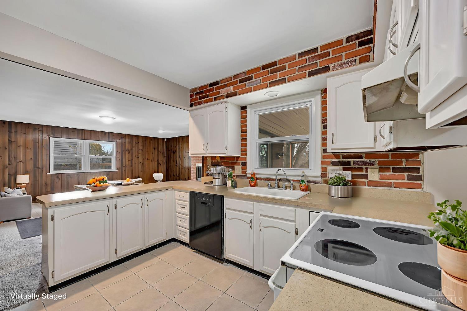 4510 Stratford Drive