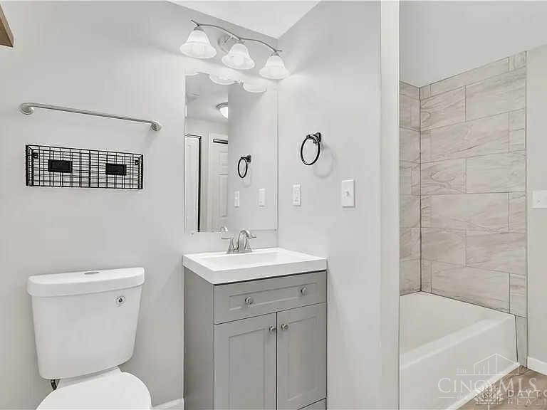 5438 Middletown Oxford Road