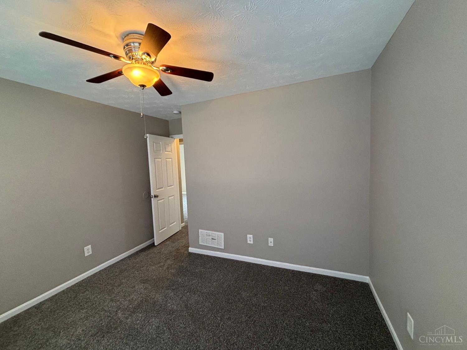 619 Alpine Place