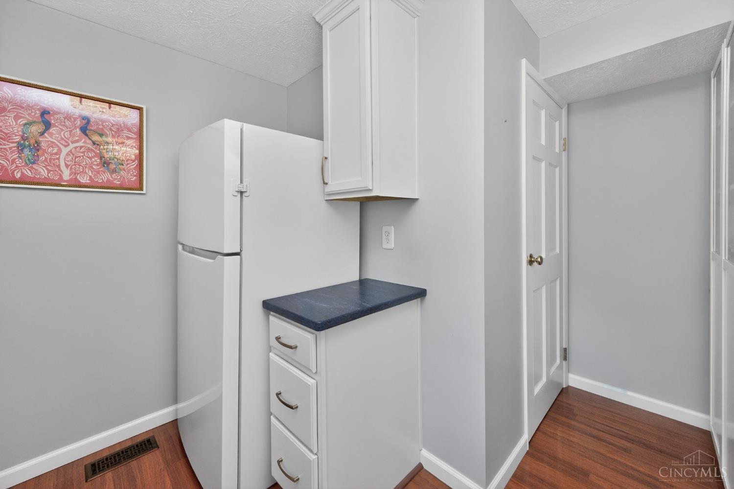 2859 Mossy Brink Court