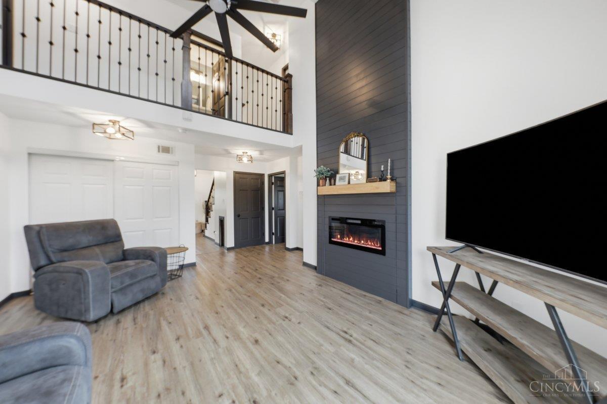 1429 Twin Road