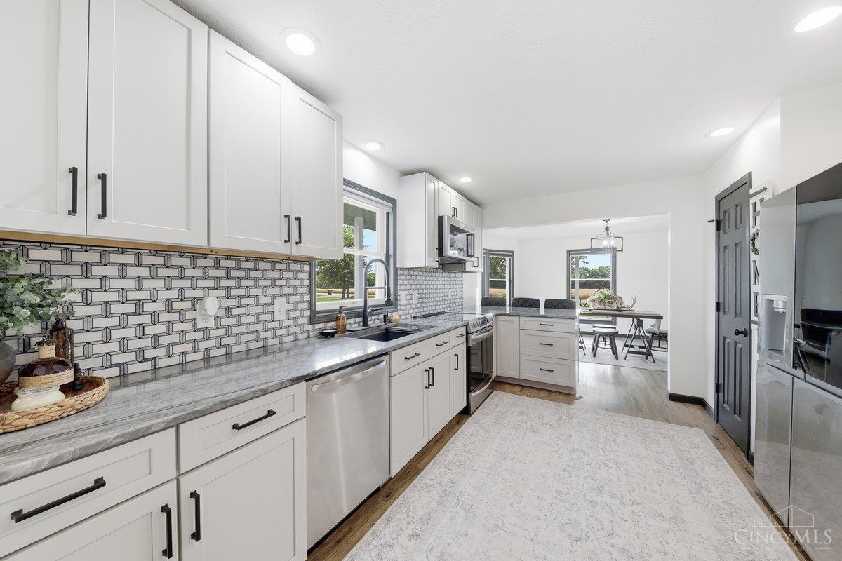 1429 Twin Road