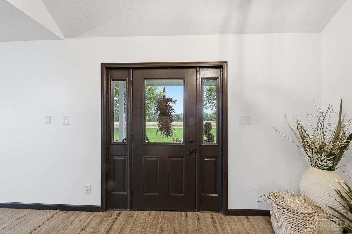 1429 Twin Road