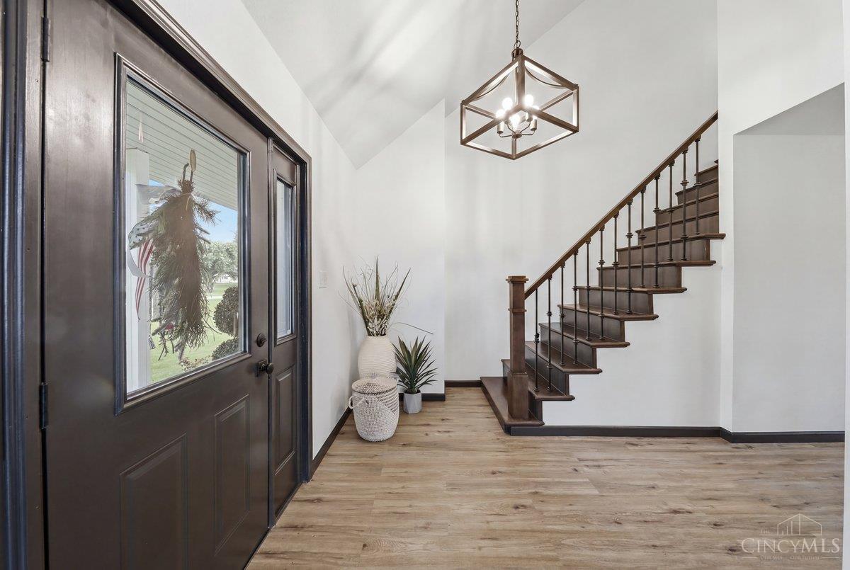 1429 Twin Road