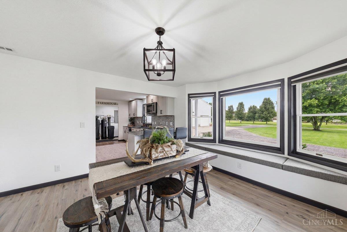1429 Twin Road