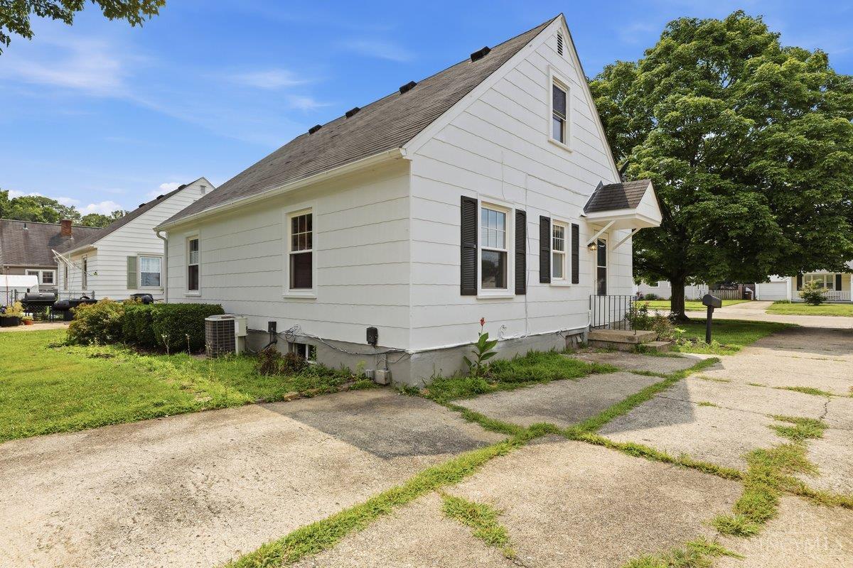 911 Ellen Drive