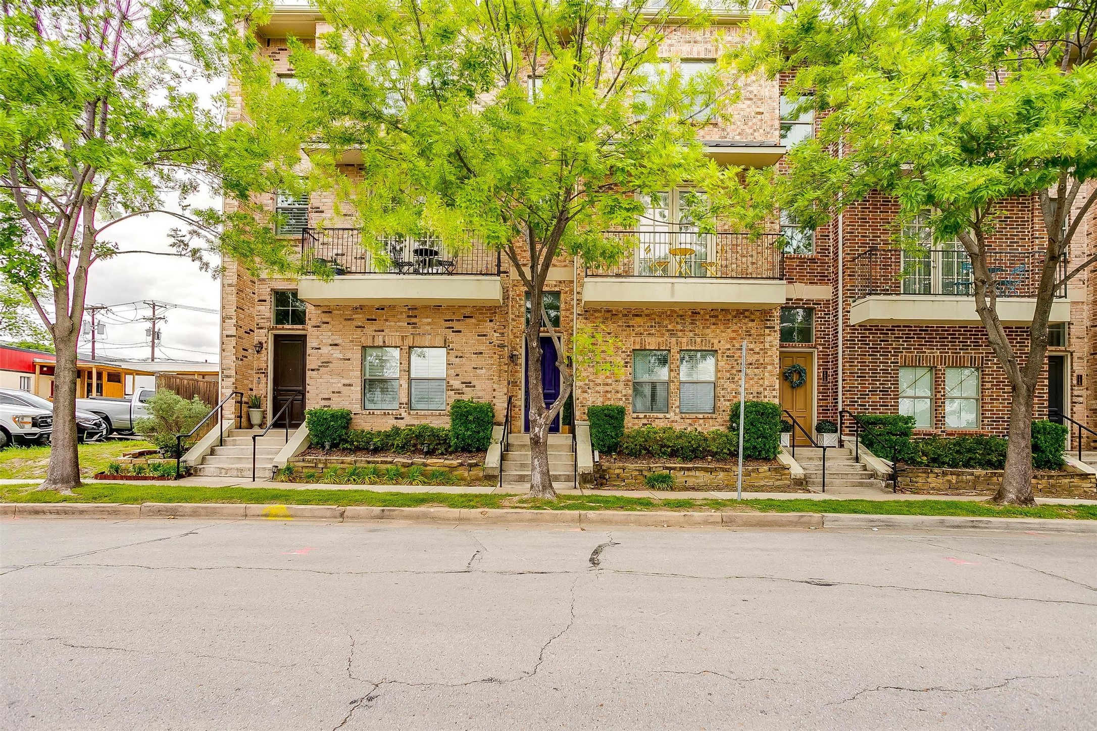 2816 Lubbock Avenue 122