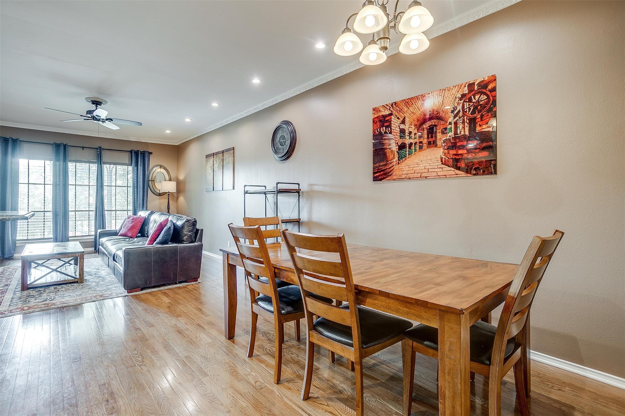 4312 Bellaire Drive S 225