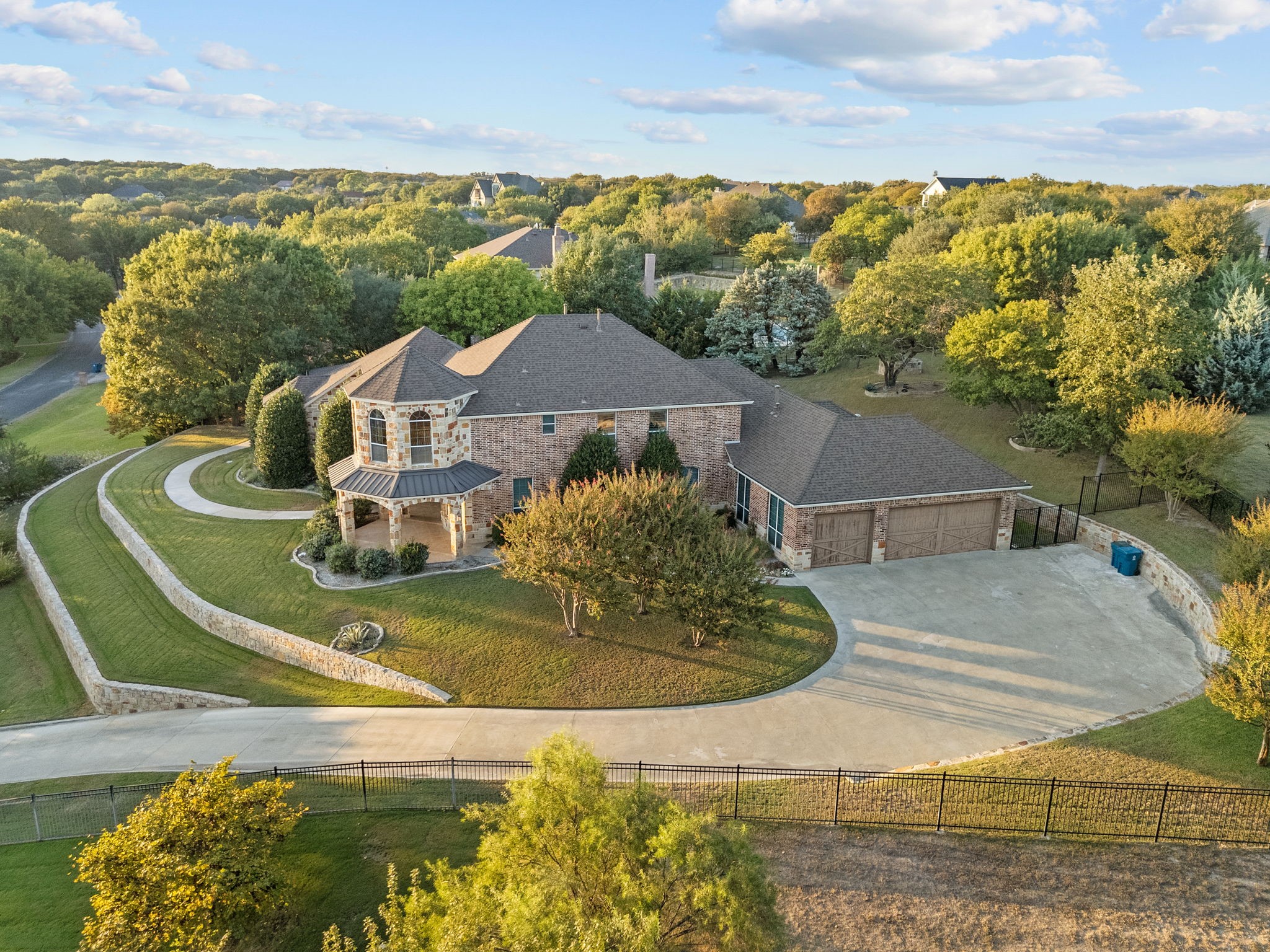 1420 Keeneland Hill Drive