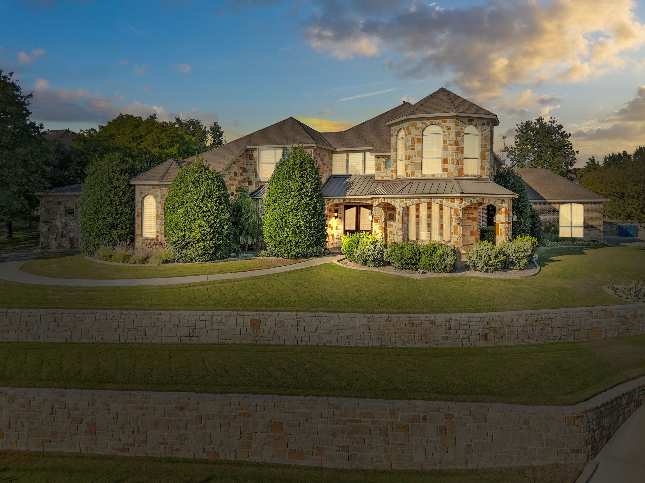 1420 Keeneland Hill Drive