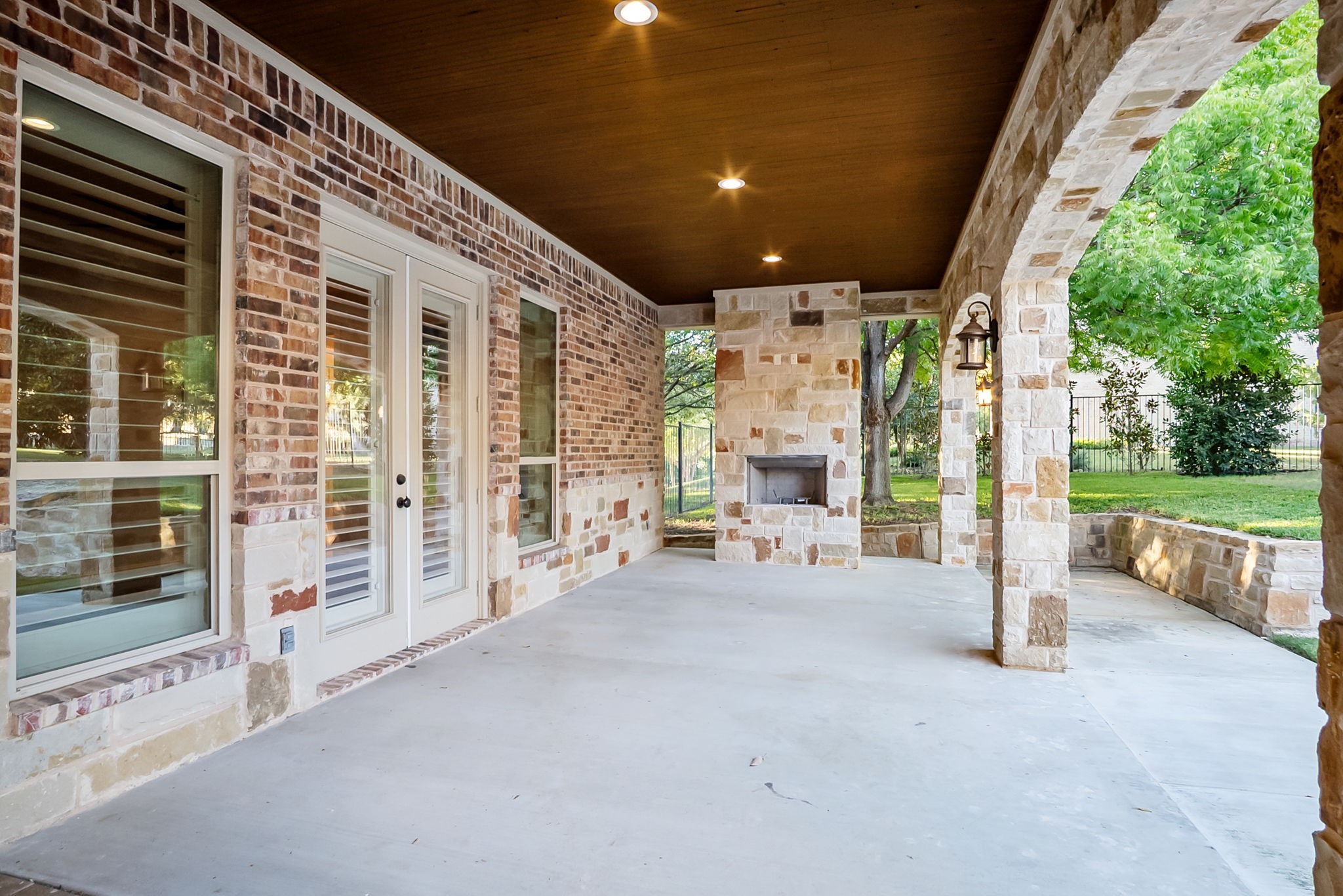 1420 Keeneland Hill Drive