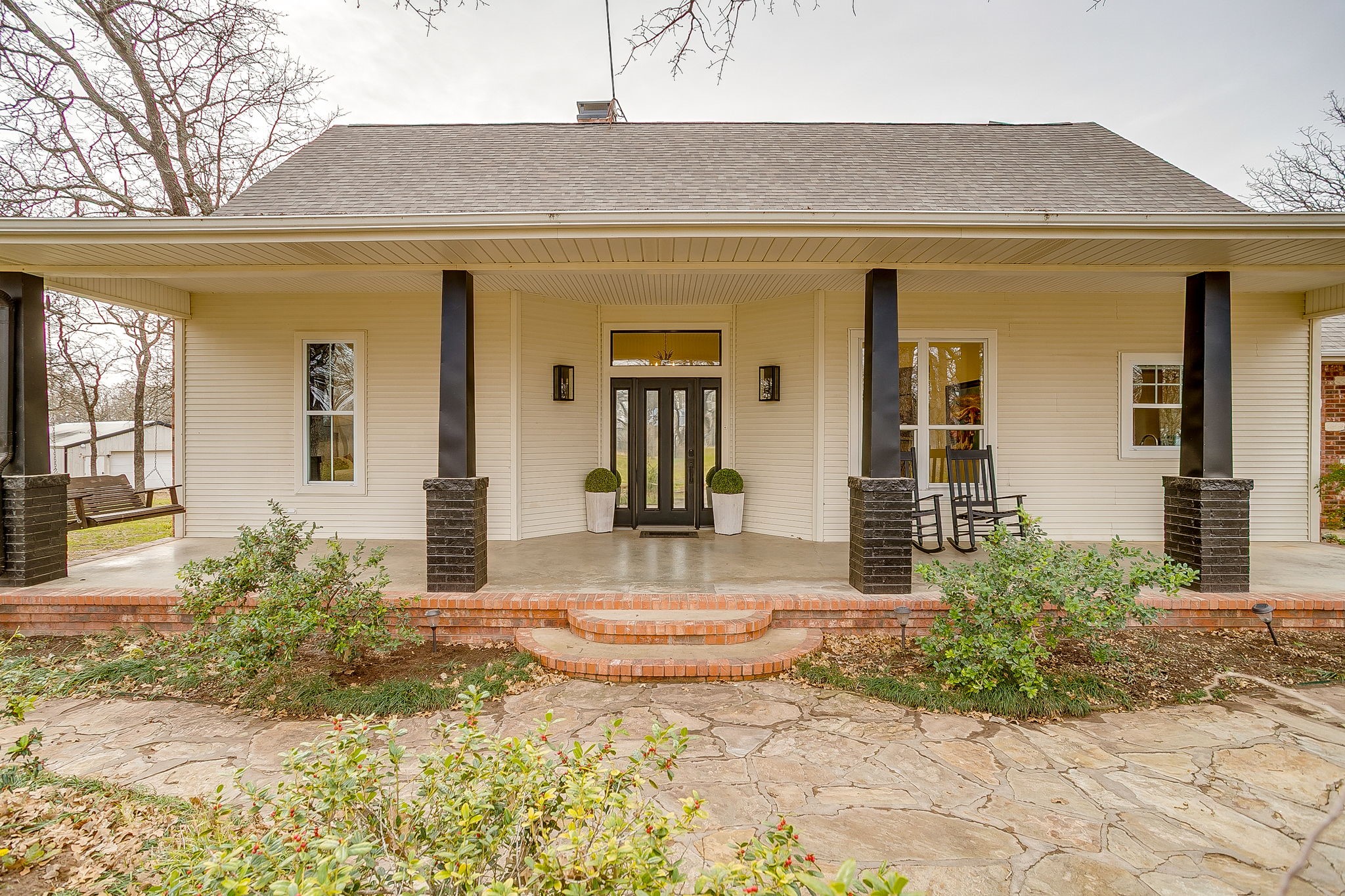 1114 Briarwood Street