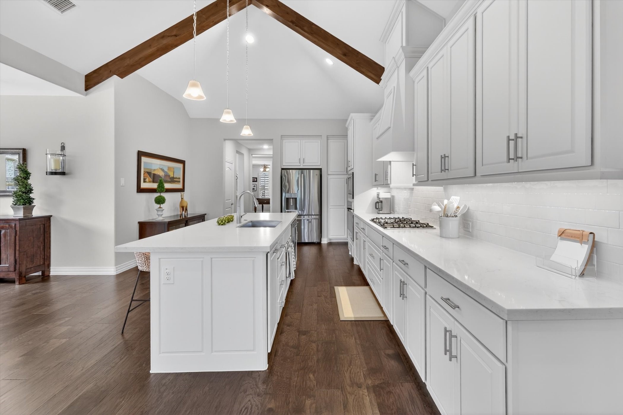7533 Vista Bella Way