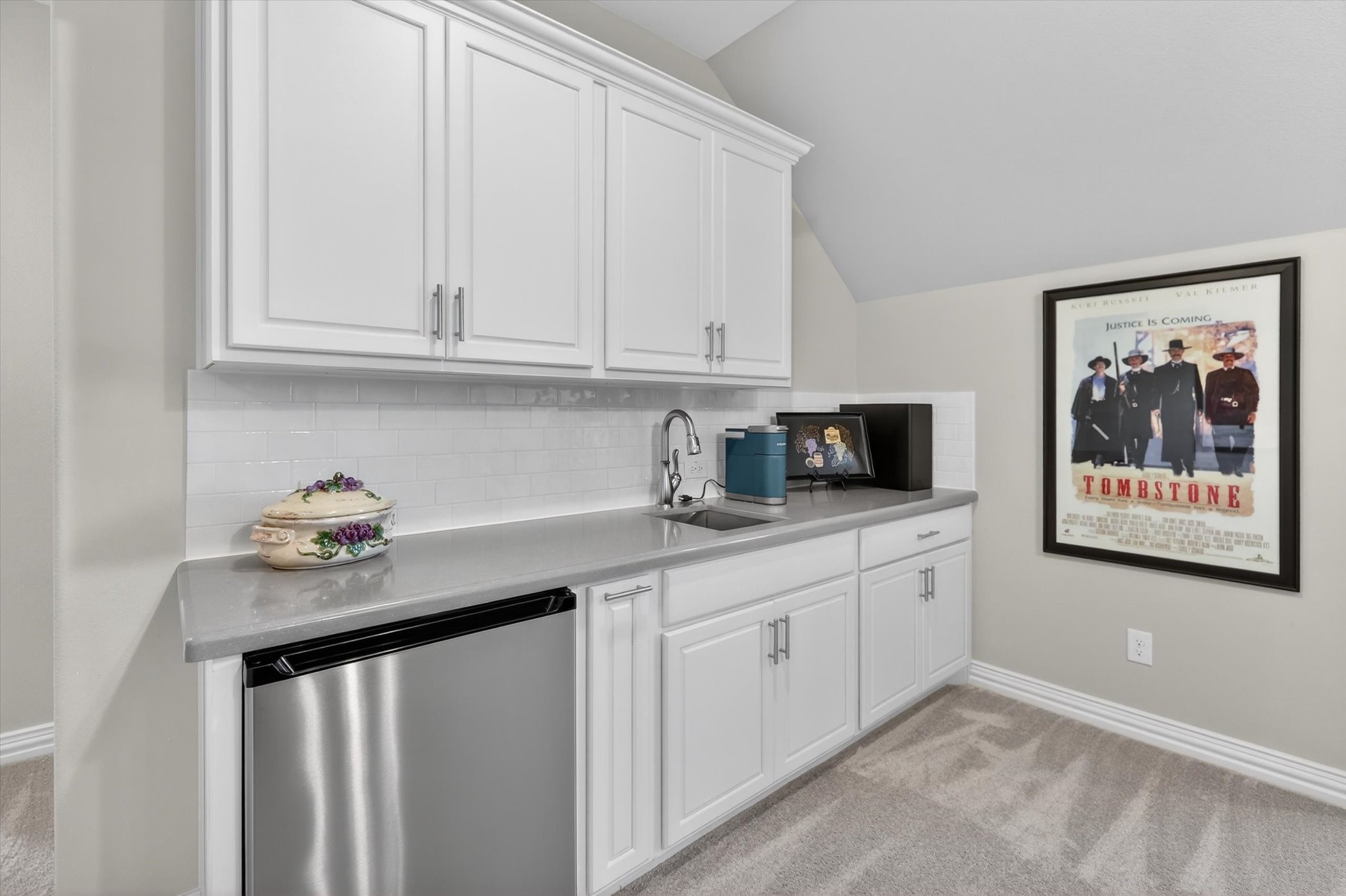 7533 Vista Bella Way