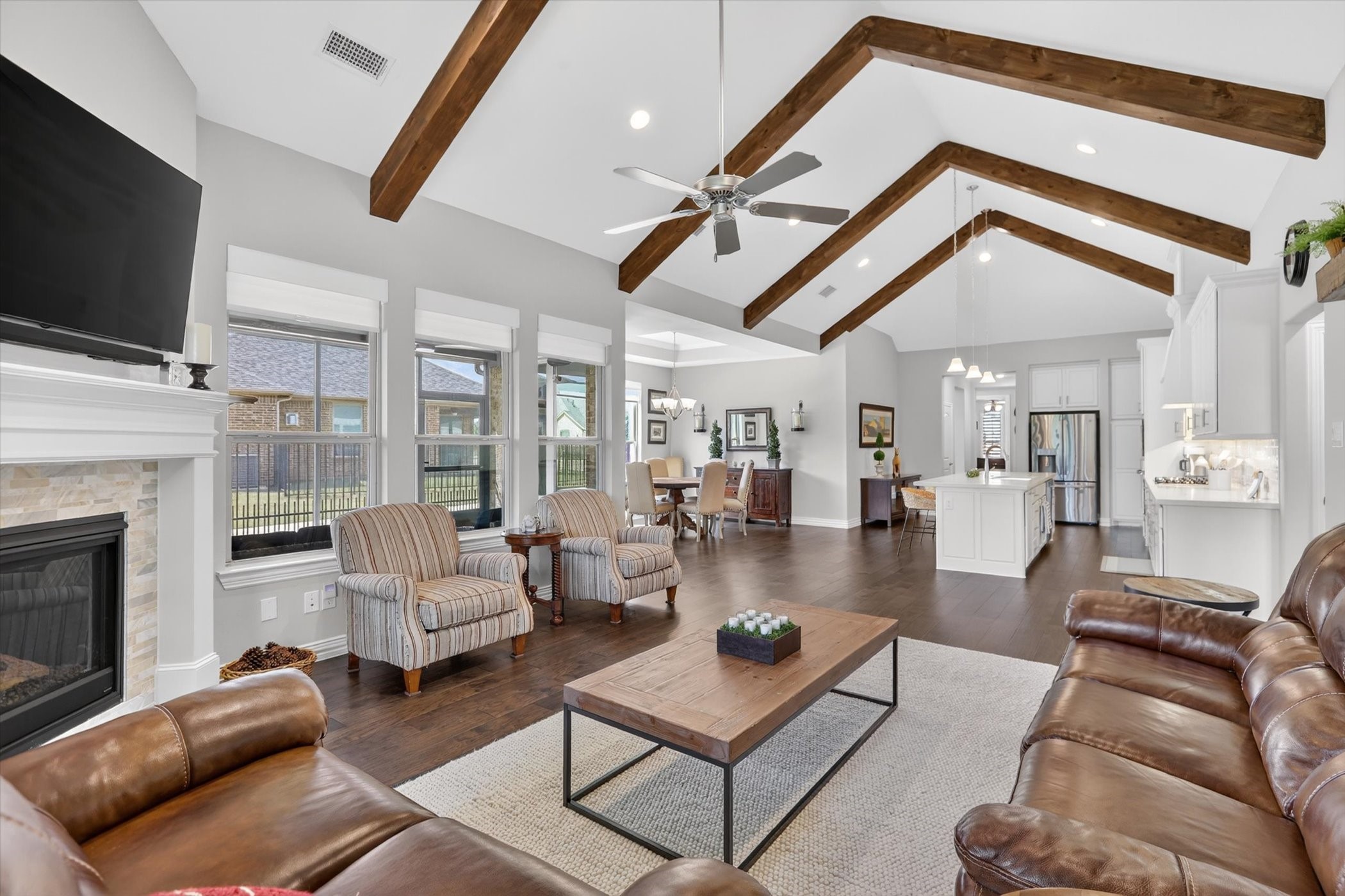 7533 Vista Bella Way