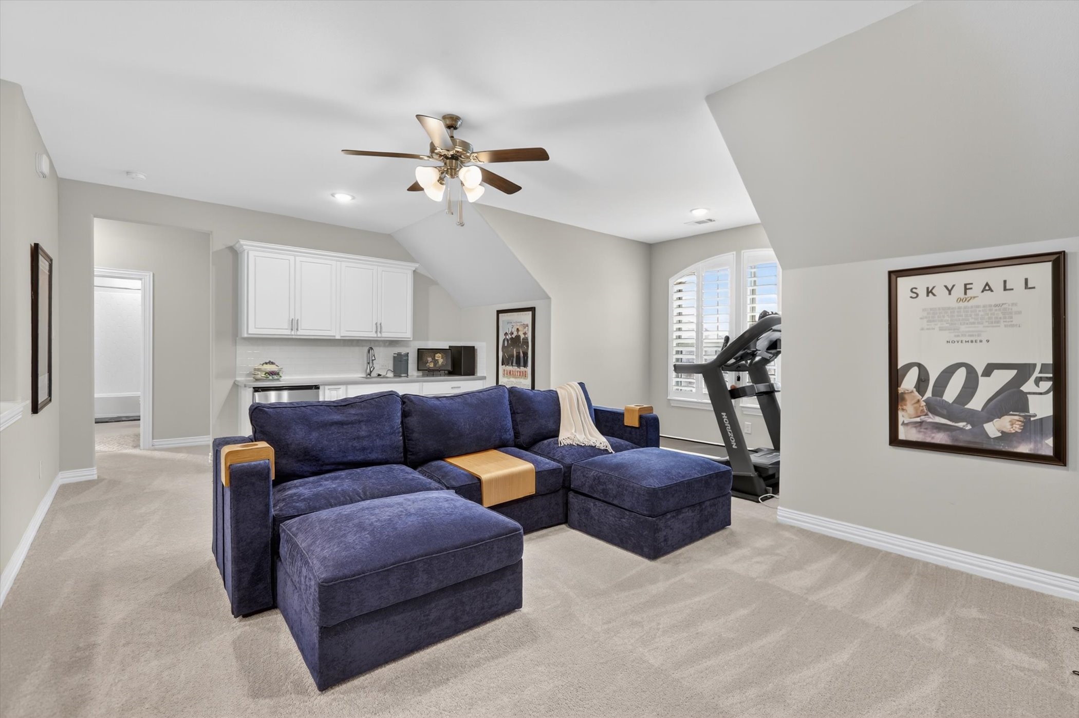 7533 Vista Bella Way