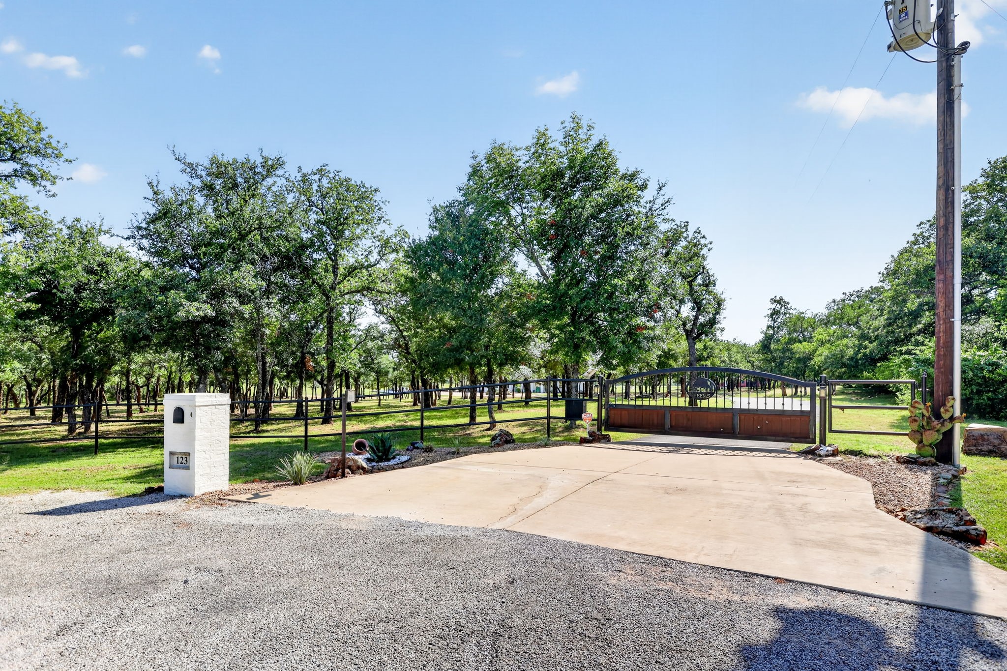 123 Chisum Drive