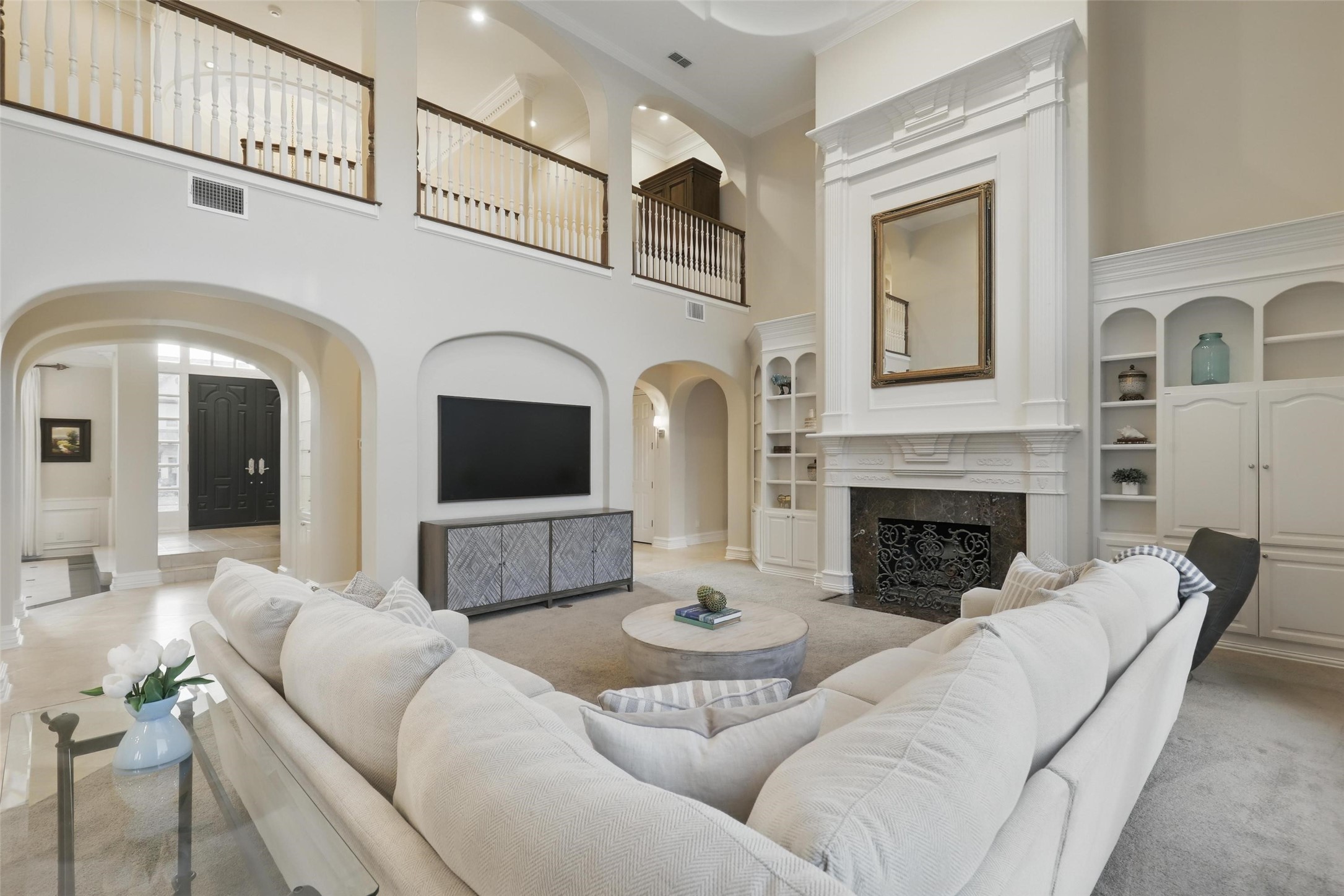 6800 Oak Hill Drive