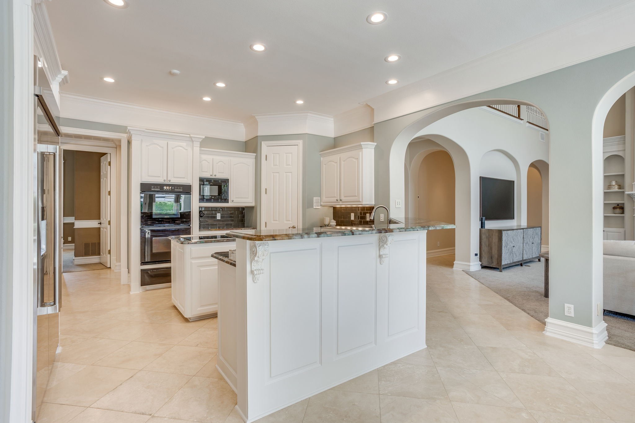 6800 Oak Hill Drive