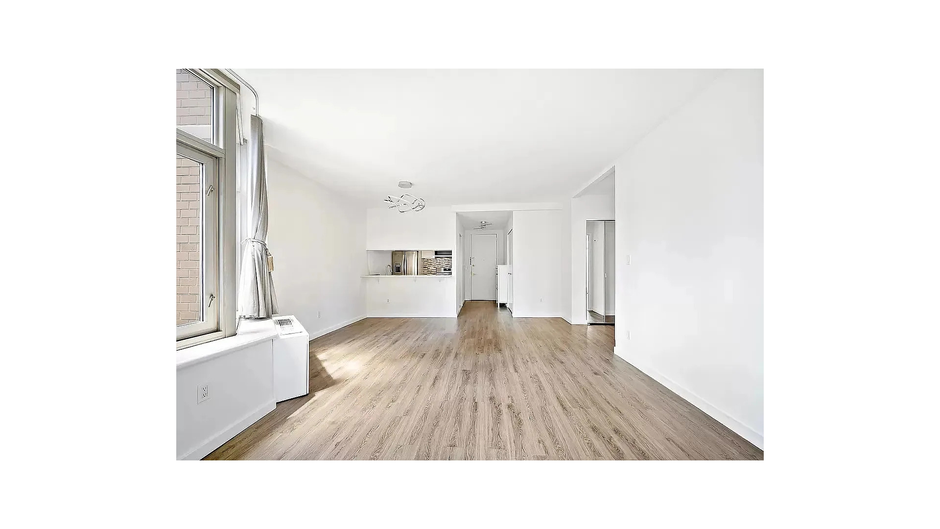 188 E 64TH Street 1103