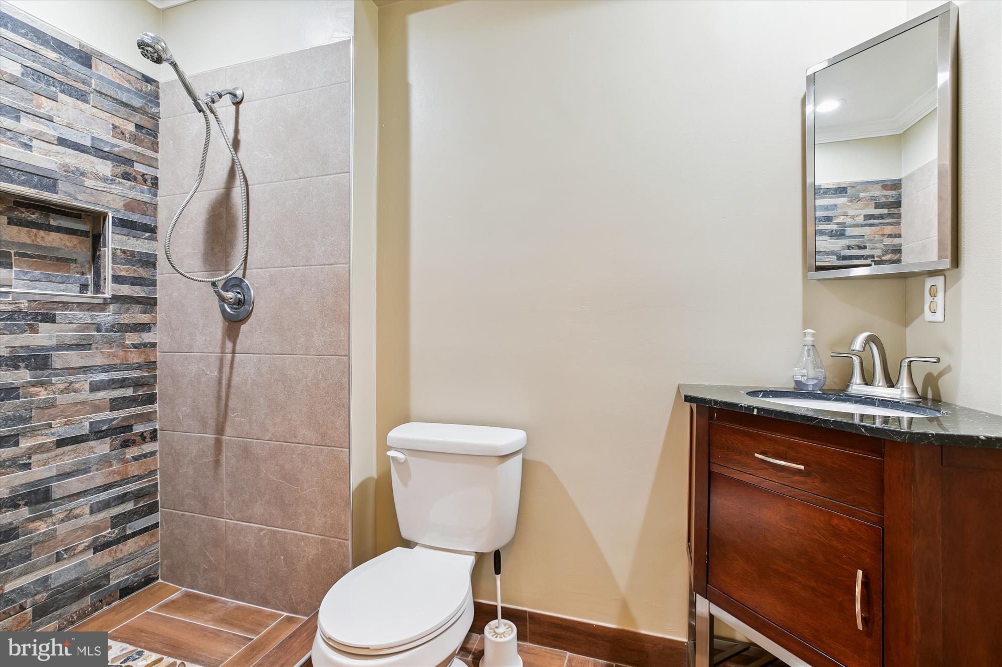 18601 SHADOWRIDGE TERRACE