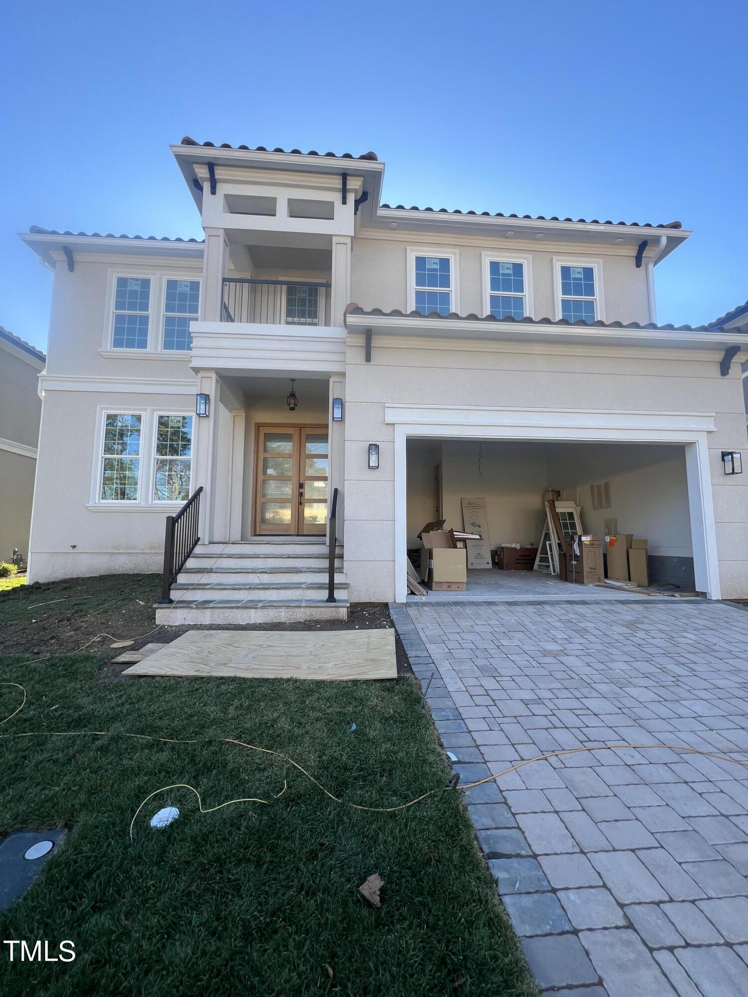 23 Treviso Place