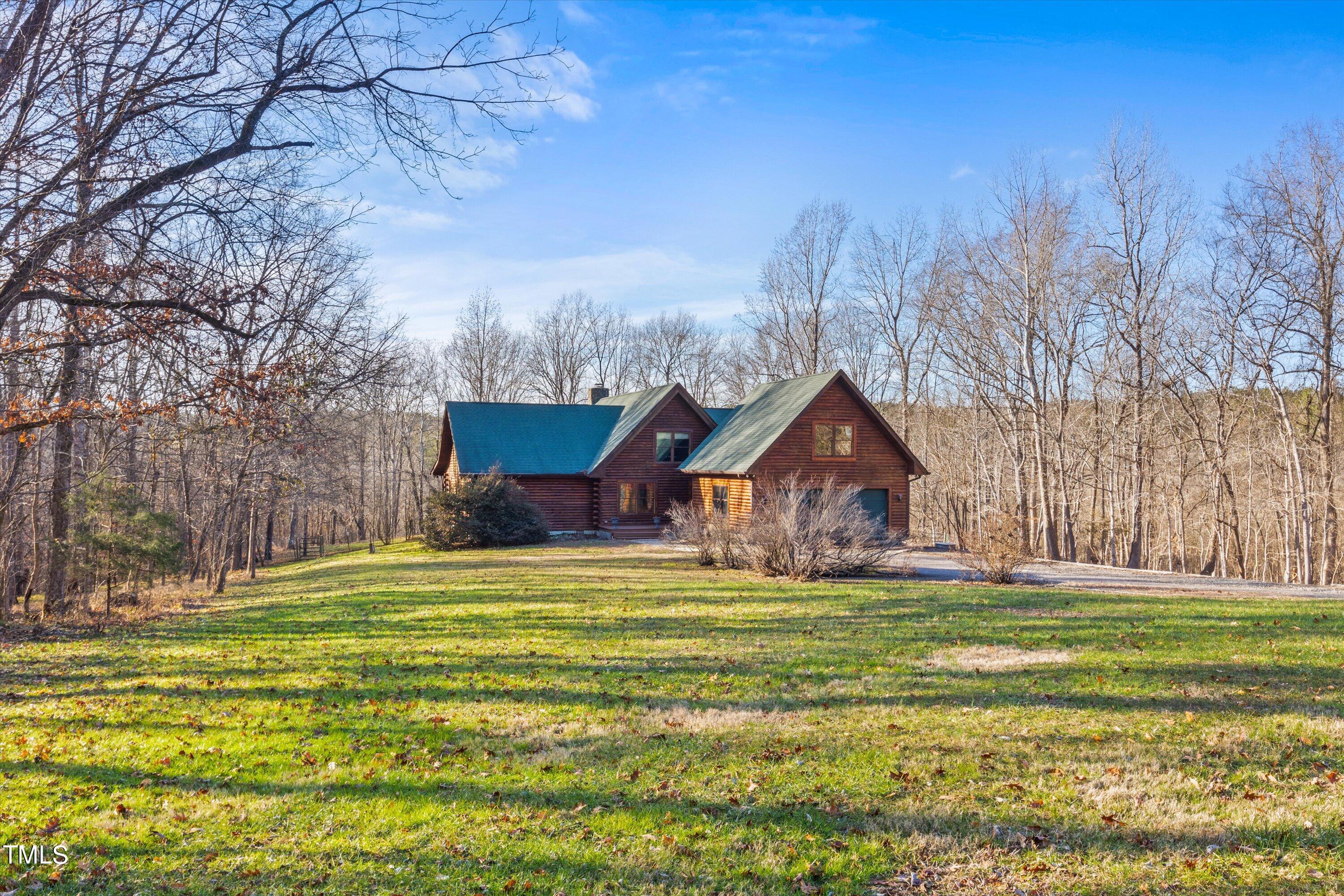 215 Lockhead Lane