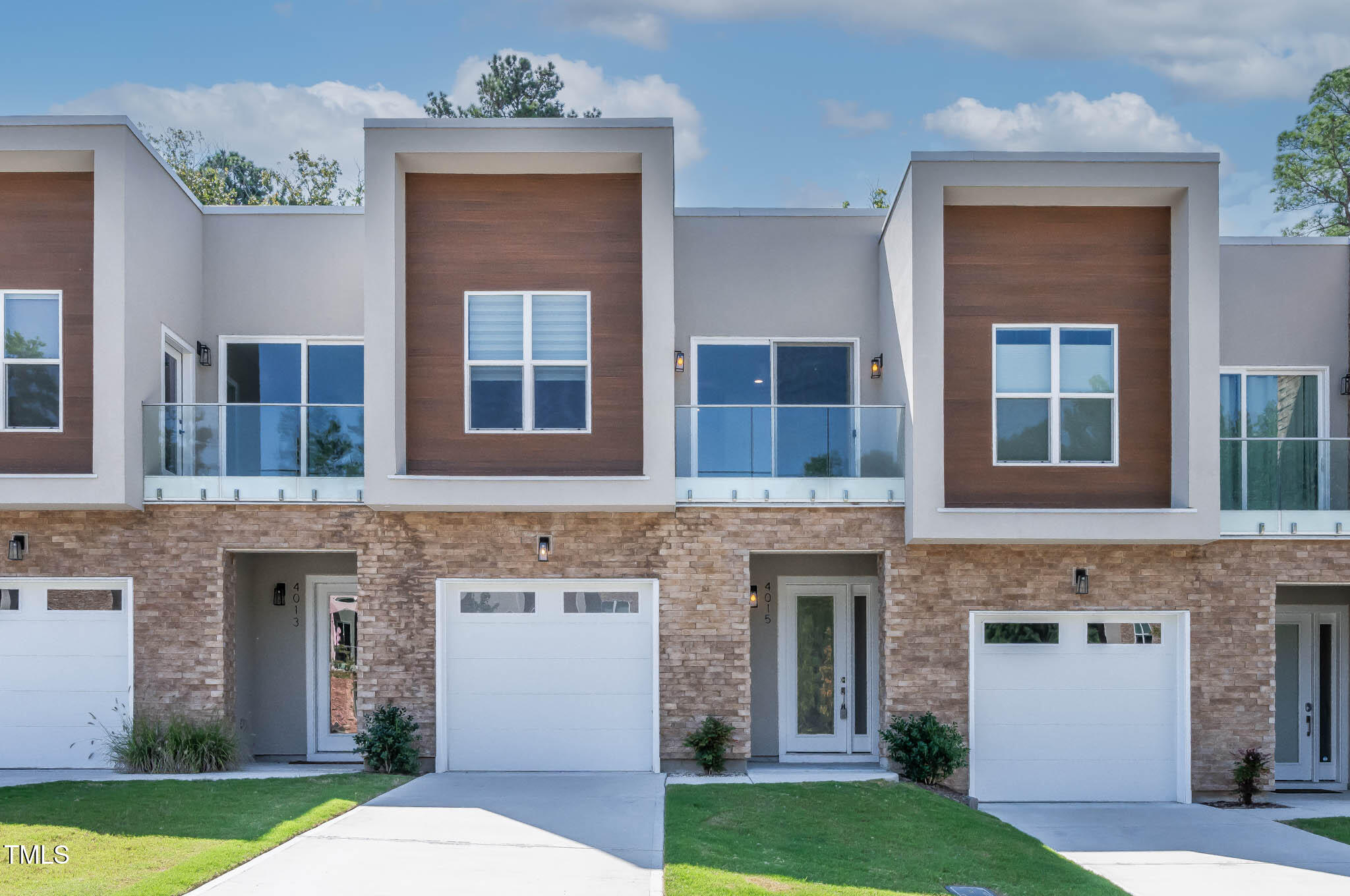 4015 Southpoint Lndg Way # 8