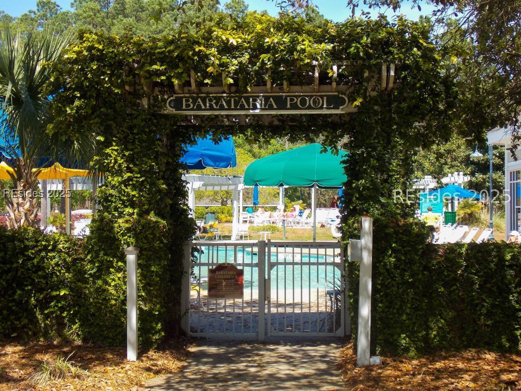 100 Stratford Village Way