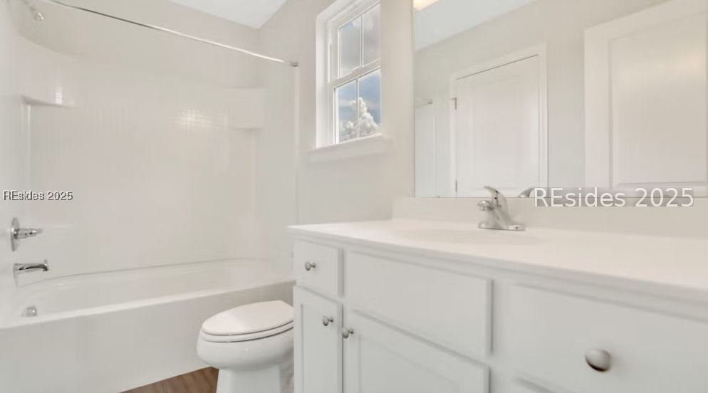 175 Standing Oaks Drive