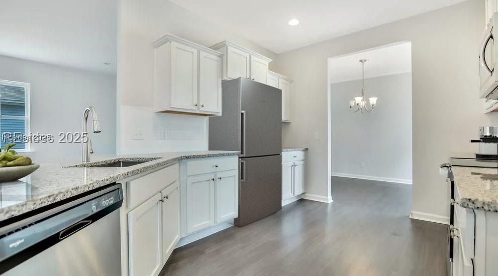 175 Standing Oaks Drive