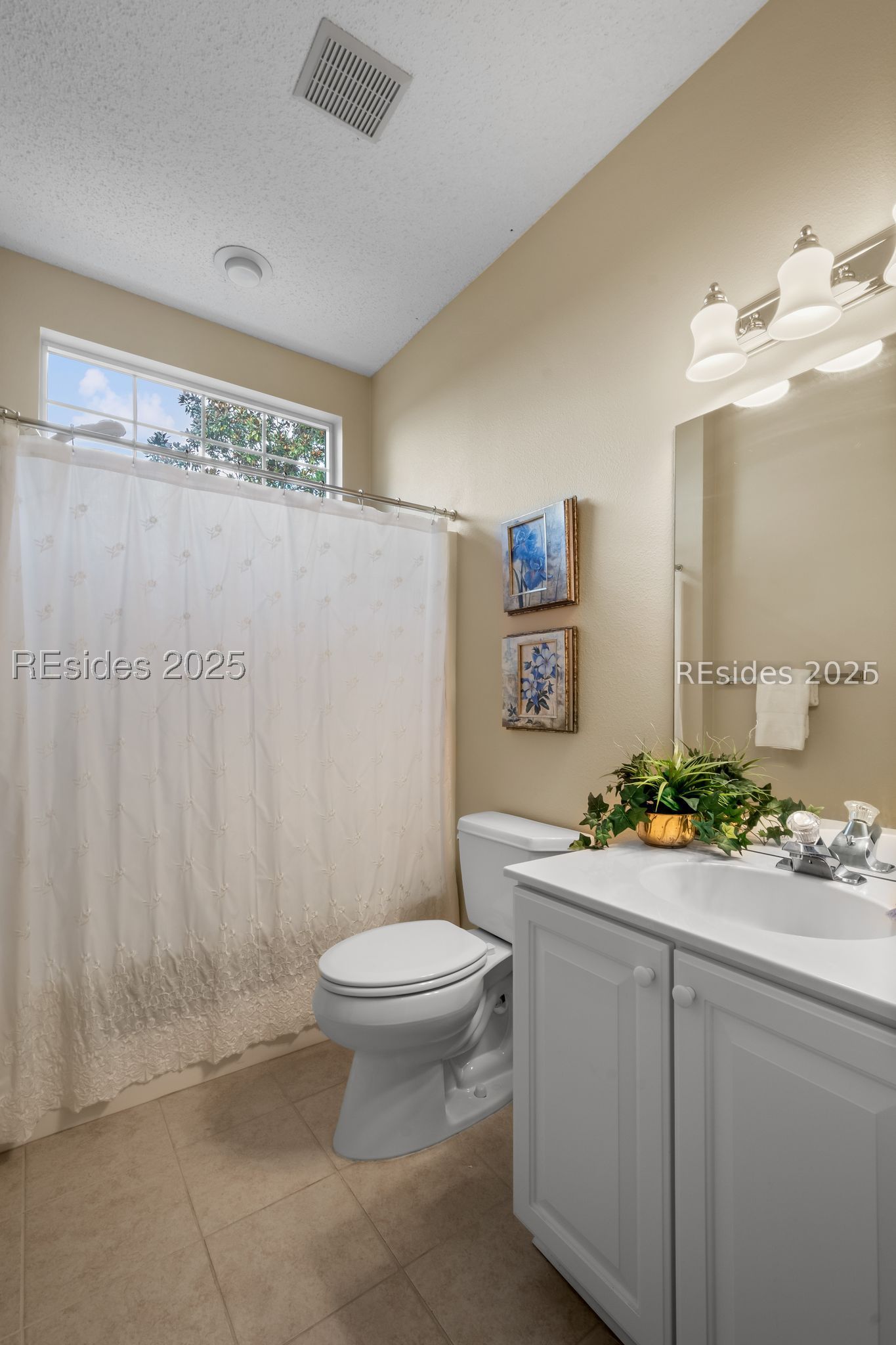 32 Willow Brook Drive