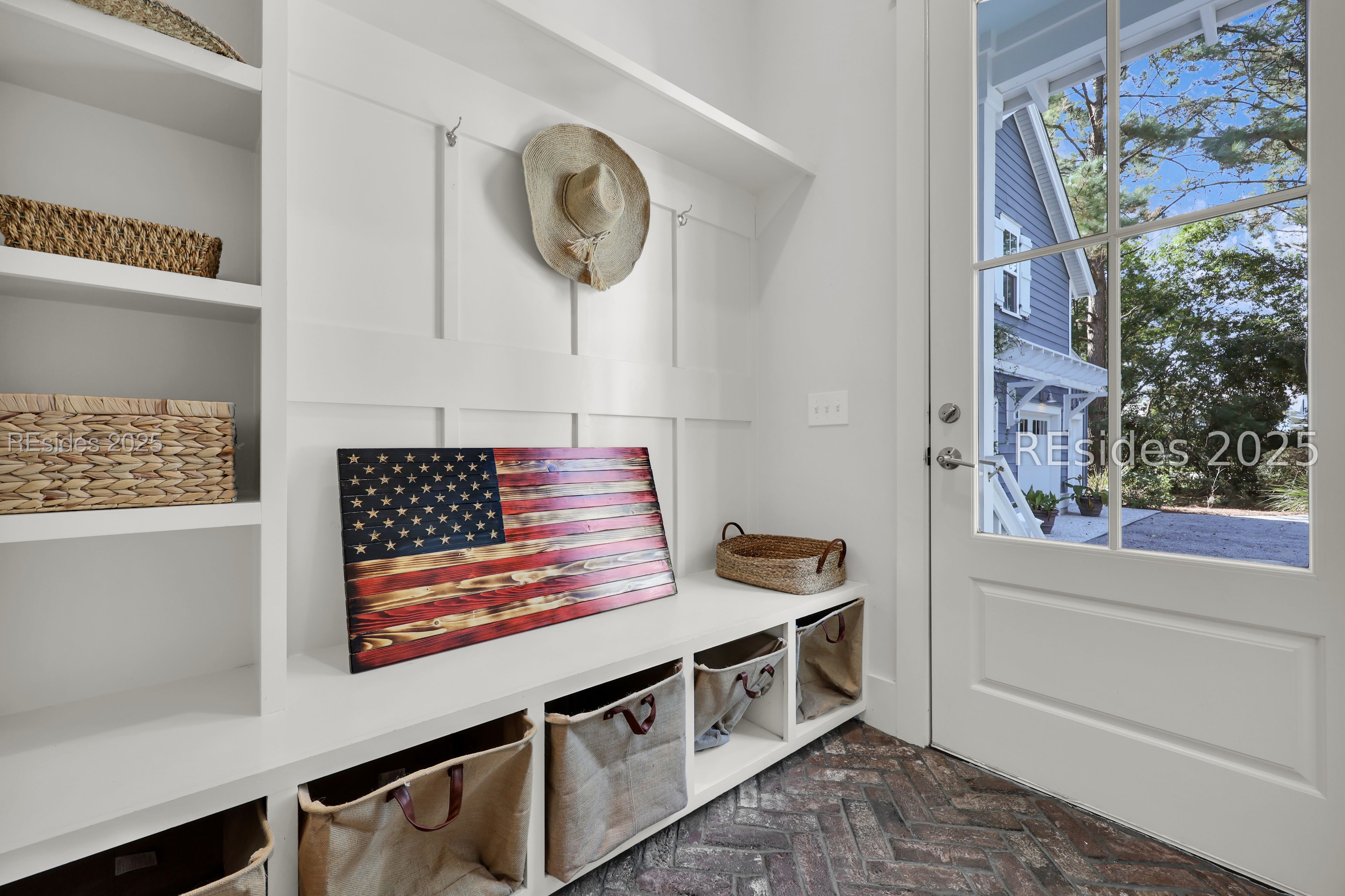 2 Oldfield Village Road