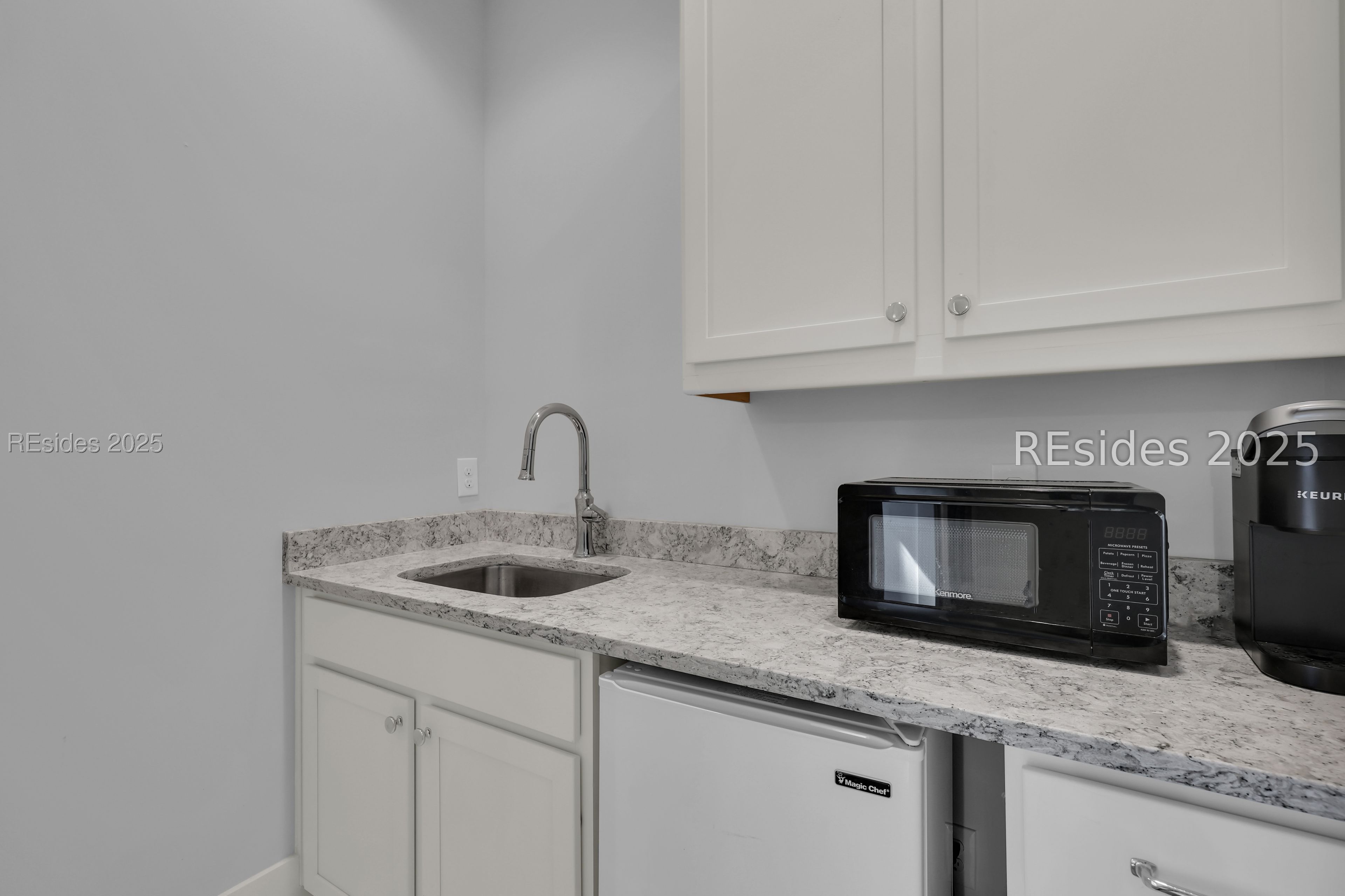 2 Oldfield Village Road