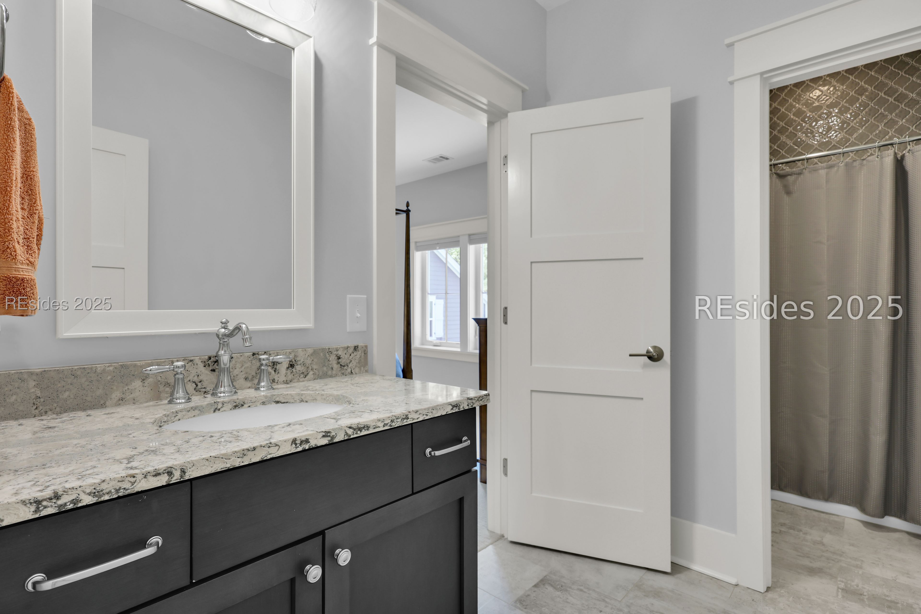 2 Oldfield Village Road