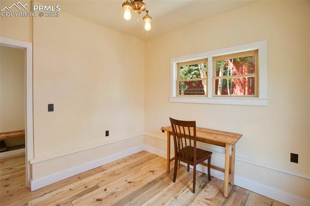 109 S 2nd Street
