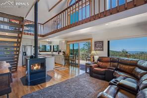 726 Moffat Drive